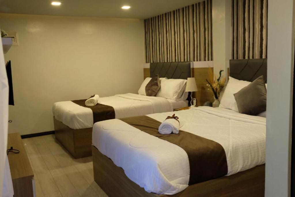 Vieda Hotel Caticlan Exterior photo